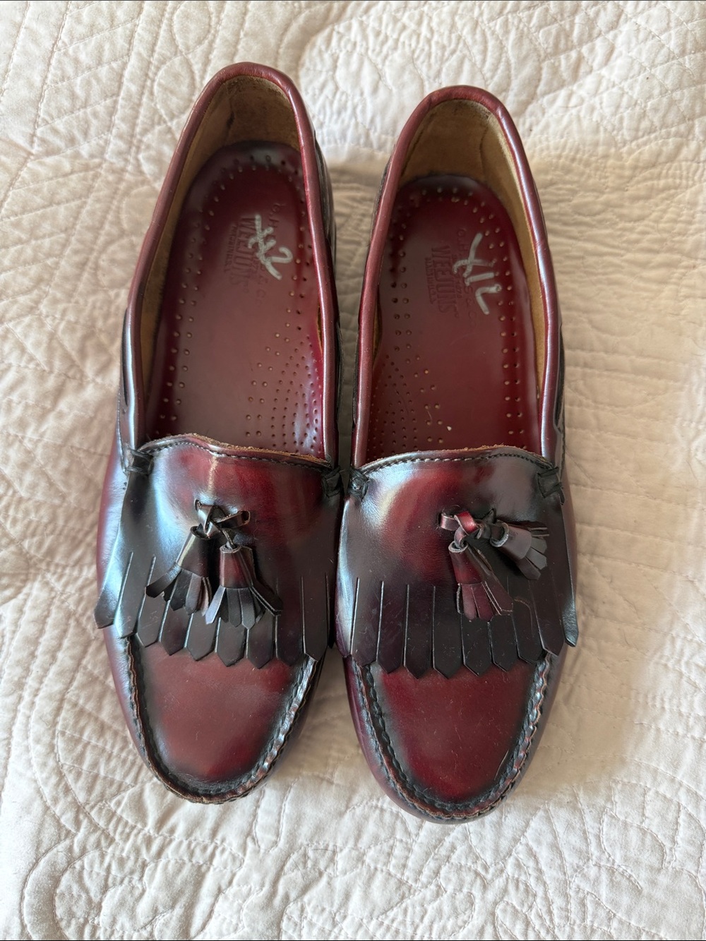 GH Bass Weejuns Burgundy Tassel Kiltie Loafers